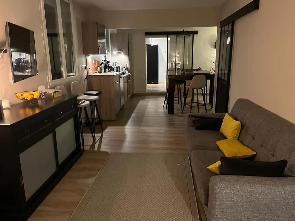 Residence Pleine Nature Revel  Francie